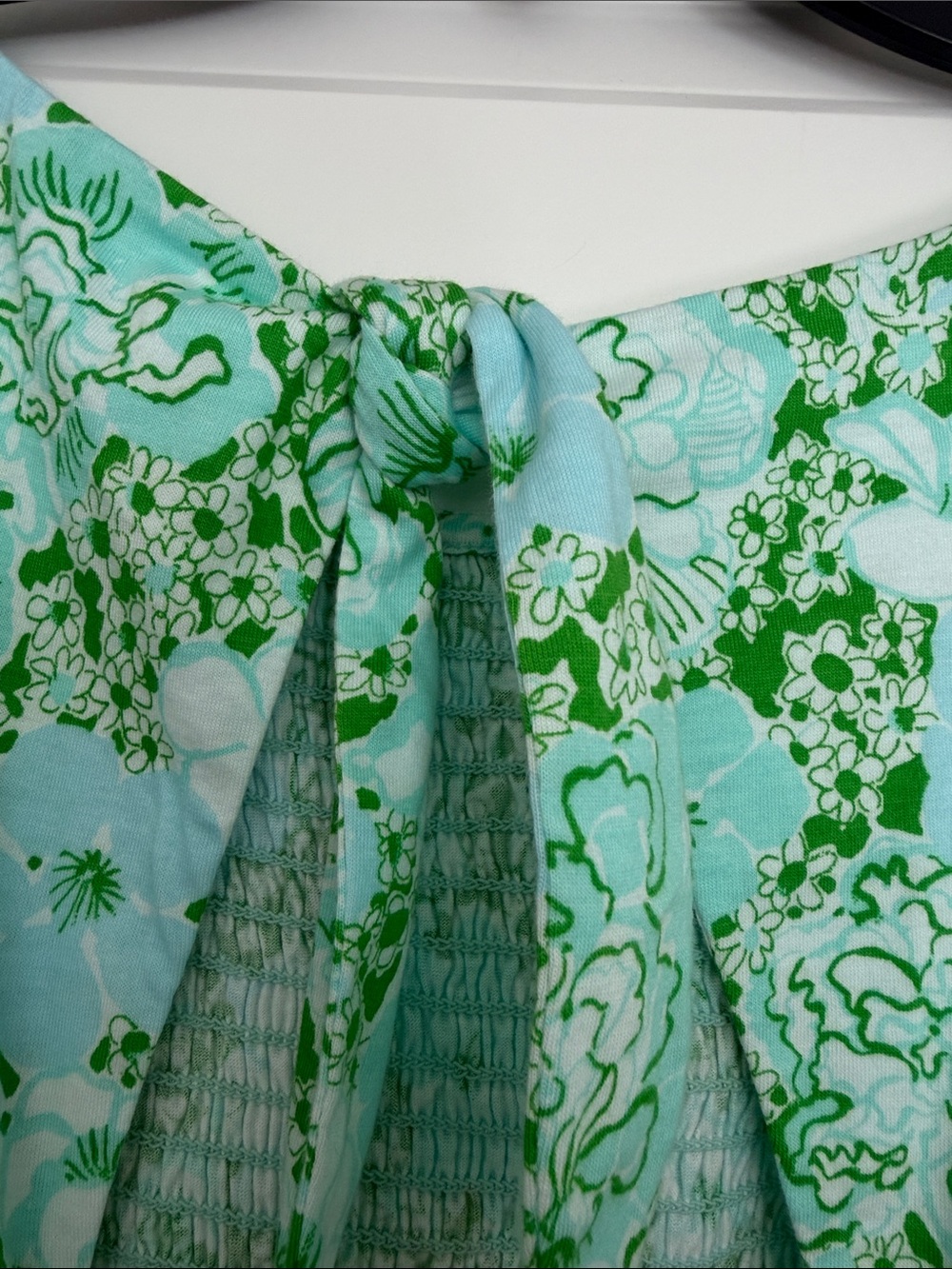 Lilly Pulitzer outstanding dress in burst of joy print from the vintage vault - Picture 8 of 15
